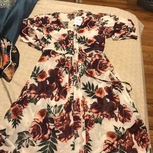 Charlotte Russe swim suit cover up/robe size small